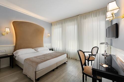 Minibar, in-room safe, desk, blackout curtains