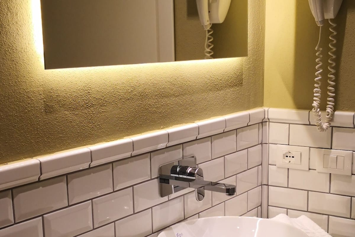 free toiletries, hair dryer, bidet, towels