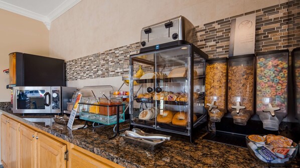Free continental breakfast