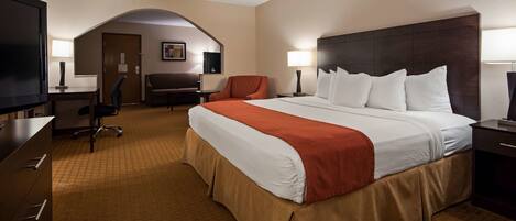 Suite, 1 King Bed, Non Smoking, Kitchenette (with Sofabed) | In-room safe, desk, laptop workspace, iron/ironing board