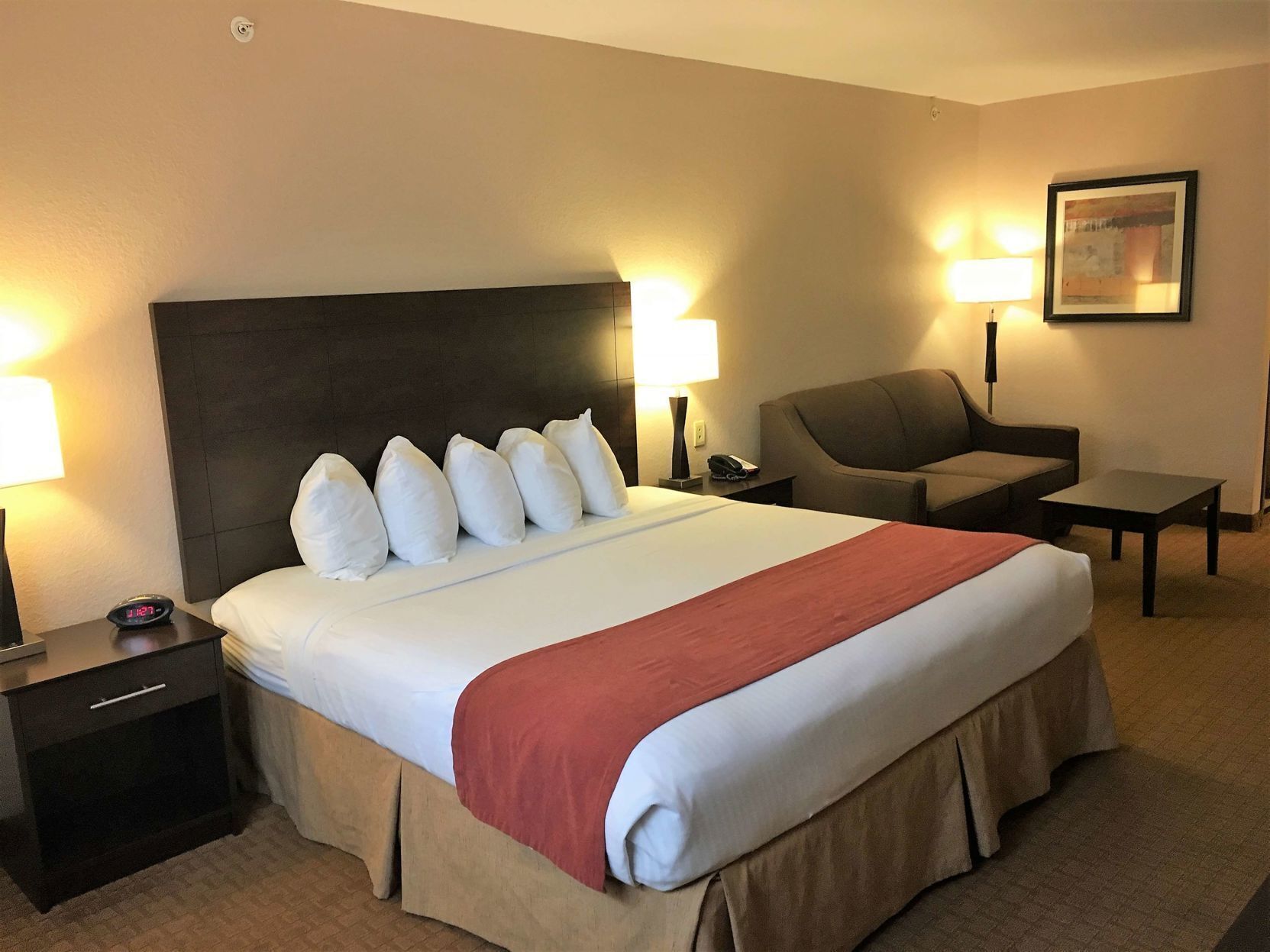 Coffres-forts dans les chambres, bureau