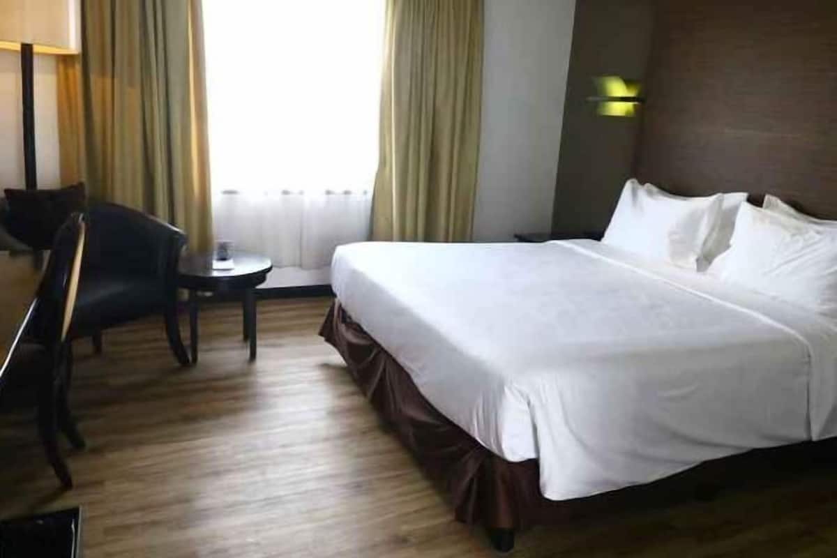 In-room safe, desk, laptop workspace, blackout curtains