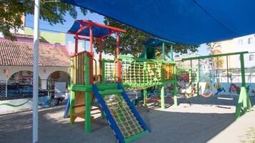 Children's play area - outdoor