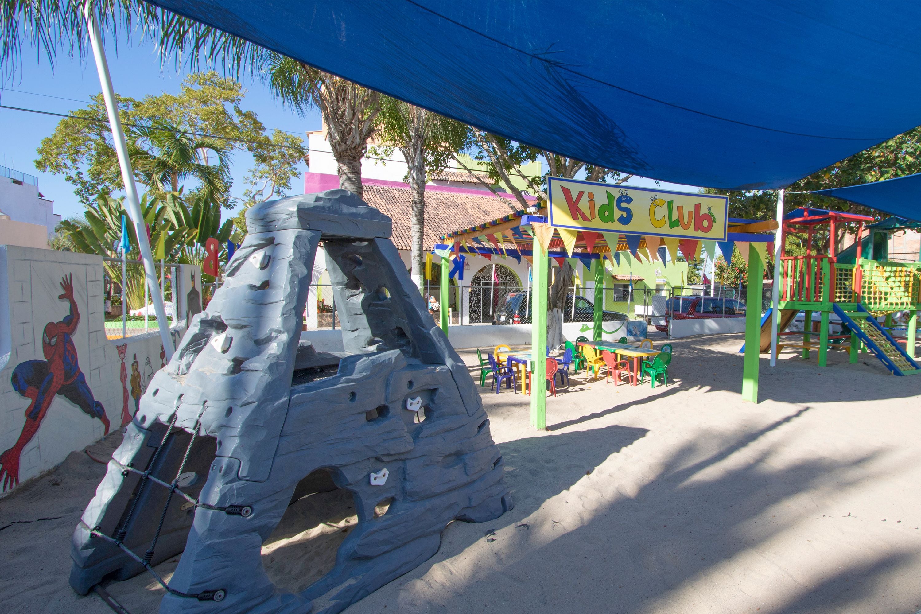 Área de juegos infantiles al aire libre