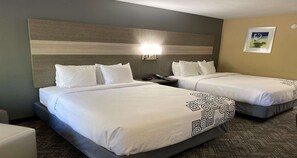 Suite, Multiple Beds, Non Smoking (Walk-in Shower)