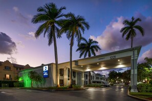 Exterior - Best Western Fort Lauderdale Airport/Cruise Port (Fort Lauderdale)