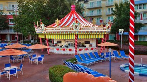Poolside bar - Disney's BoardWalk Villas (Lake Buena Vista)