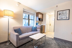 Suite, 1 Single Bed (Additional Living Area) | Down duvets, in-room safe, desk, laptop workspace