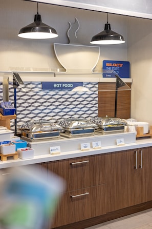 Tägliches inbegriffenes Frühstücksbuffet