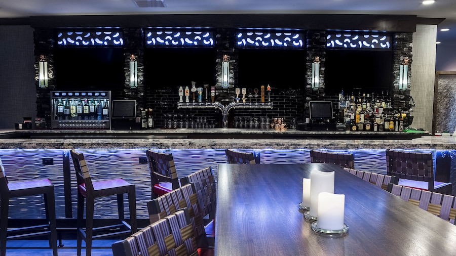 Holiday Inn Coralville Iowa City by IHG