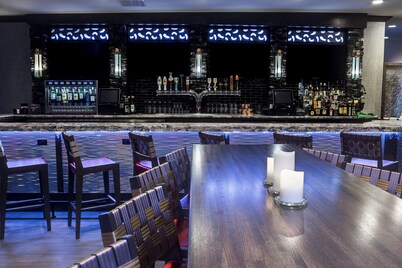 Holiday Inn Coralville Iowa City by IHG