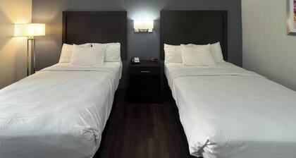 Studio 6 Huntsville, AL - US Space & Rocket Center