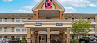 Studio 6 Extended Stay Huntsville, AL - US Space & Rocket Center