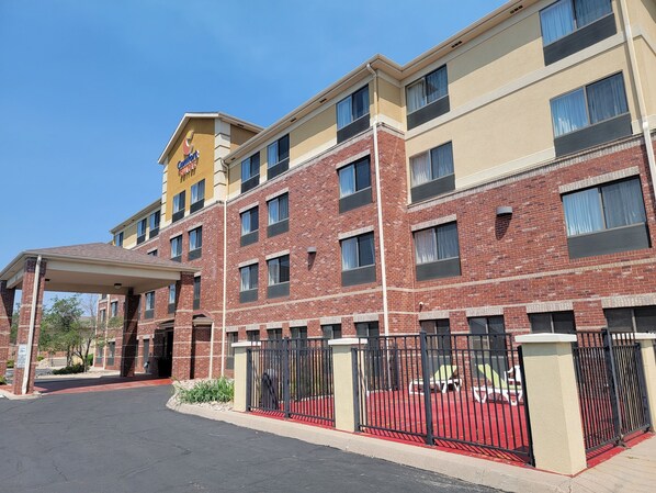 Terrace/patio - Comfort Suites Highlands Ranch Denver Tech Center Area (Littleton)