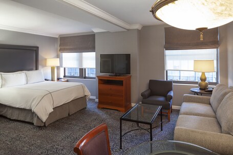 The Manhattan Club - Image 56
