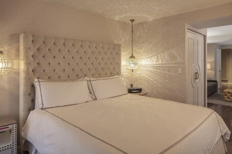 The Manhattan Club - Image 77
