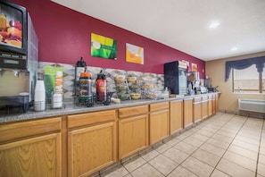 Free daily continental breakfast