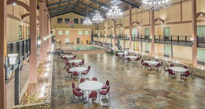 Days Inn by Wyndham Lubbock South