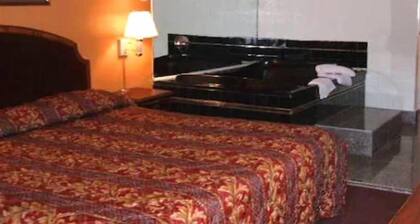 A Victory Inn & Suites - Detroit