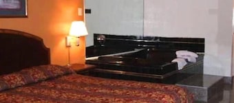 A Victory Inn & Suites - Detroit