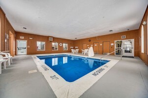 Una piscina techada