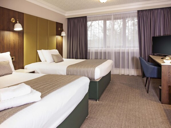 Family Room, 2 Double Beds (Superior)