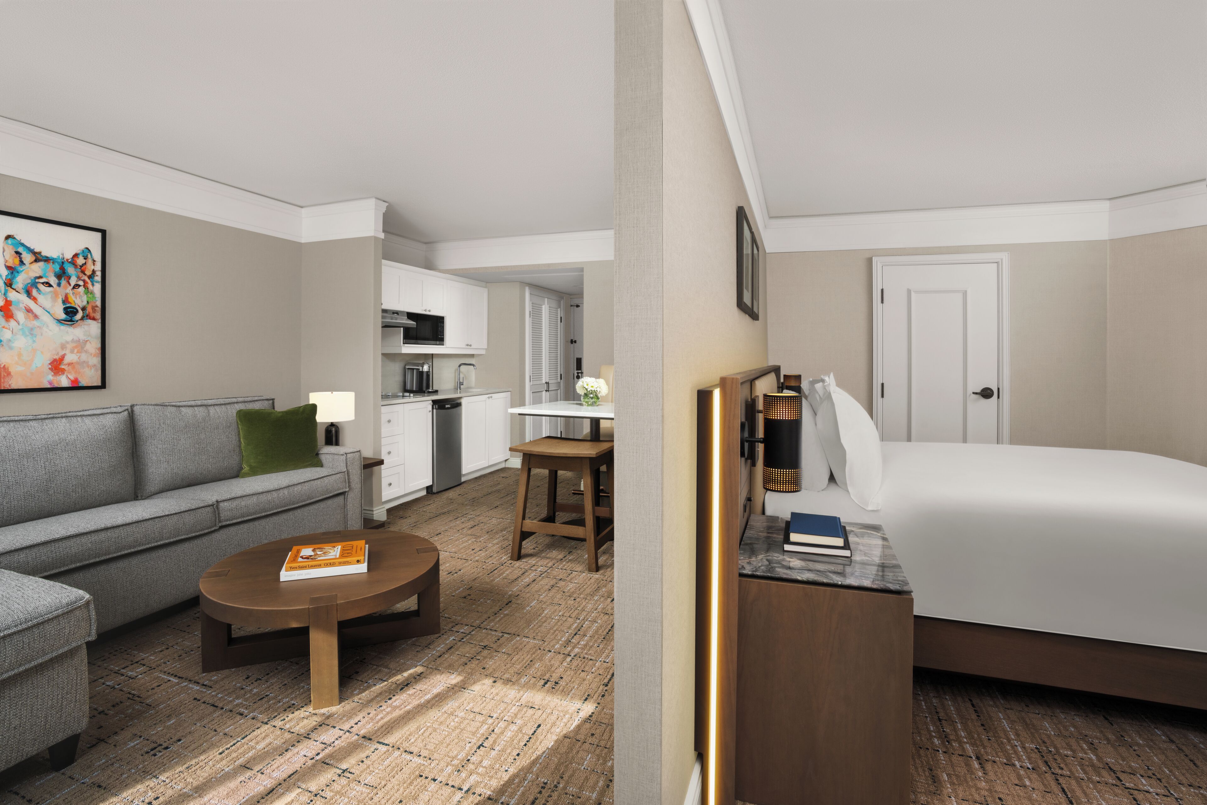 Allergikerbettwaren, Zimmersafe, Schreibtisch