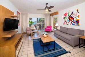 View from room - Villa del Palmar Beach Resort Cabo San Lucas (Cabo San Lucas)