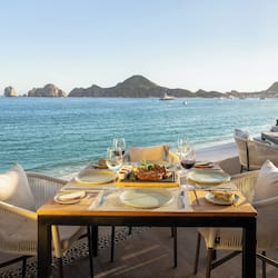 6 restaurants, breakfast, lunch, dinner served; Italian cuisine