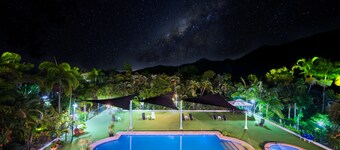 Amaroo on Mandalay 