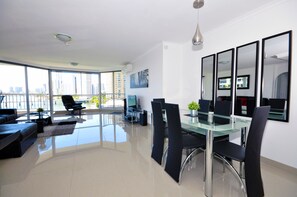 Two Bedroom - Deluxe | In-room dining