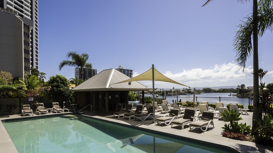 Moorings On Cavill
