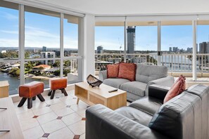 Three Bedroom - Superior | Living area | LCD TV, DVD player - Moorings On Cavill (Surfers Paradise)