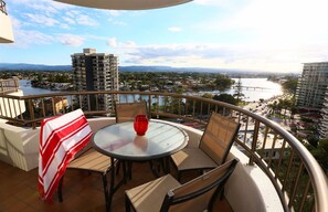 Superior-Apartment, 2 Schlafzimmer | Ausblick vom Zimmer