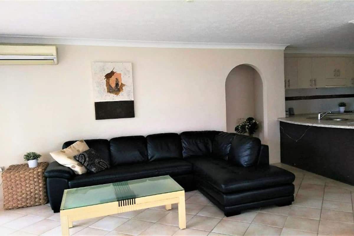 Flat-screen TV, ping pong