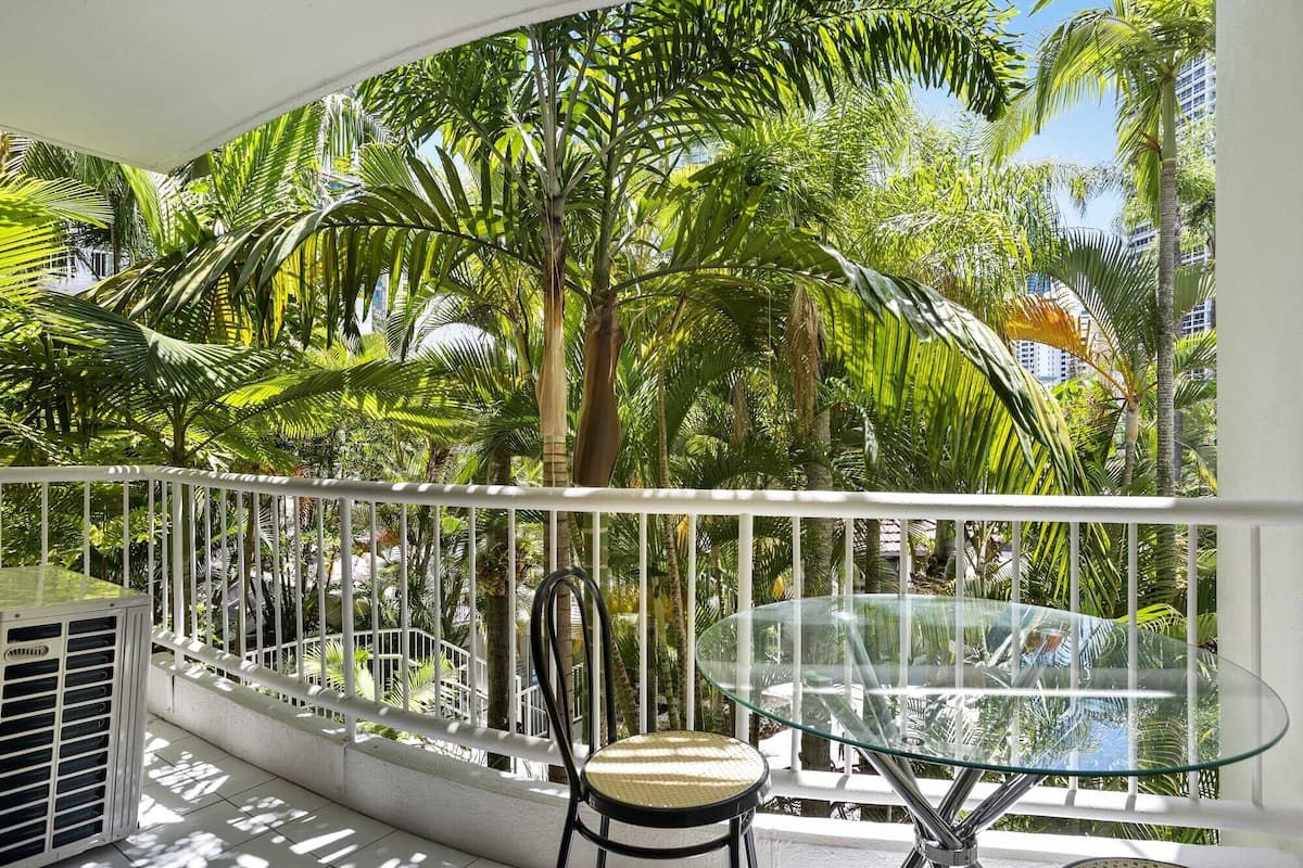 Standard Apartment, 1 Bedroom, Non Smoking, Pool Access | Terrace/patio