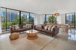 3 Bedroom Superior Apartment | Living area | Flat-screen TV, table tennis