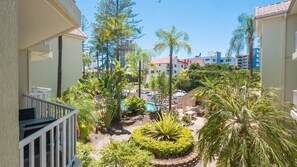 Garden - At Surfers Tradewinds (Gold Coast)