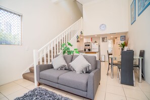 Apartment, 2 Bedrooms (Townhouse) | Living area | Flat-screen TV