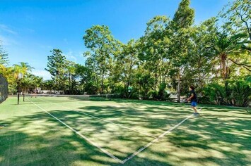 Tennis court