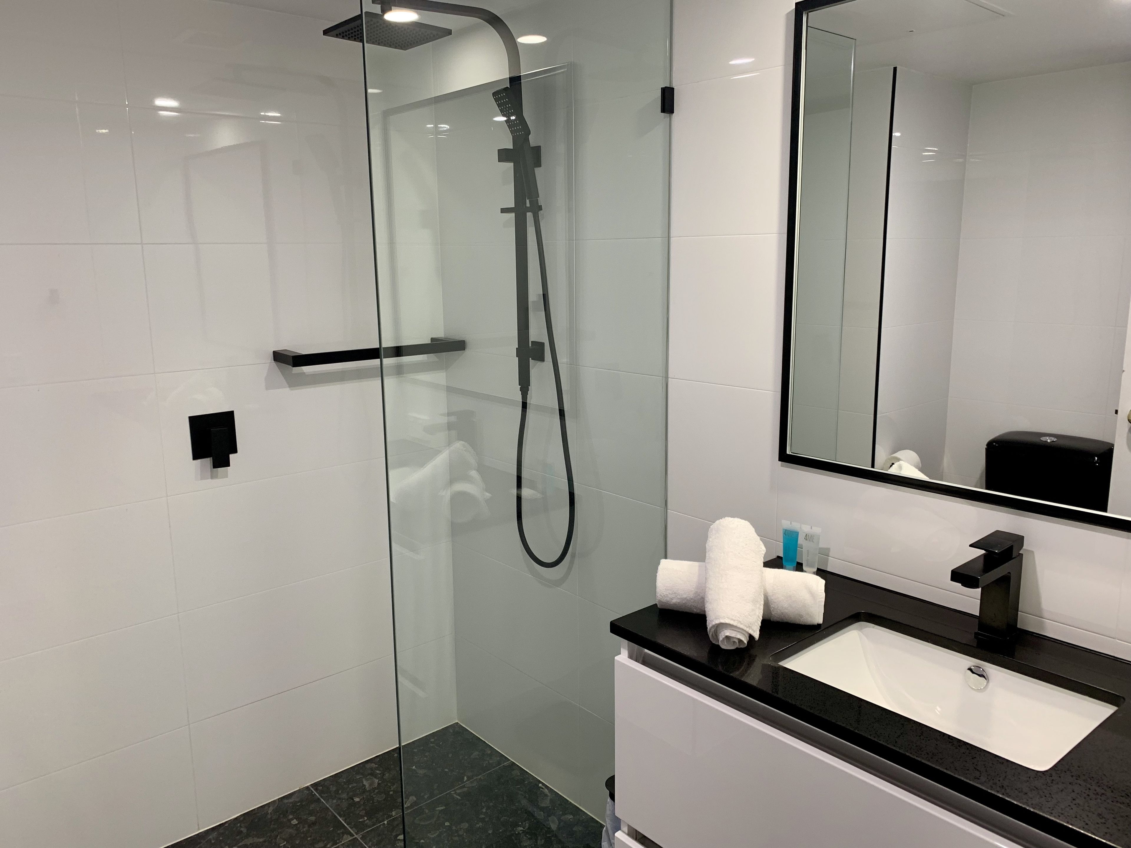 Photo - Outrigger Burleigh