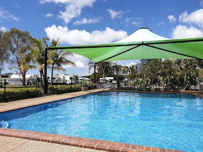 2 outdoor pools - Broadwater Tourist Park (Southport)