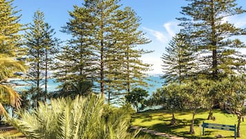 Executive Room, Ocean View | Property grounds