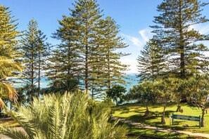 Executive Room, Ocean View | Property grounds