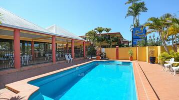 Outdoor pool, pool loungers