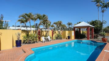 Outdoor pool, sun loungers