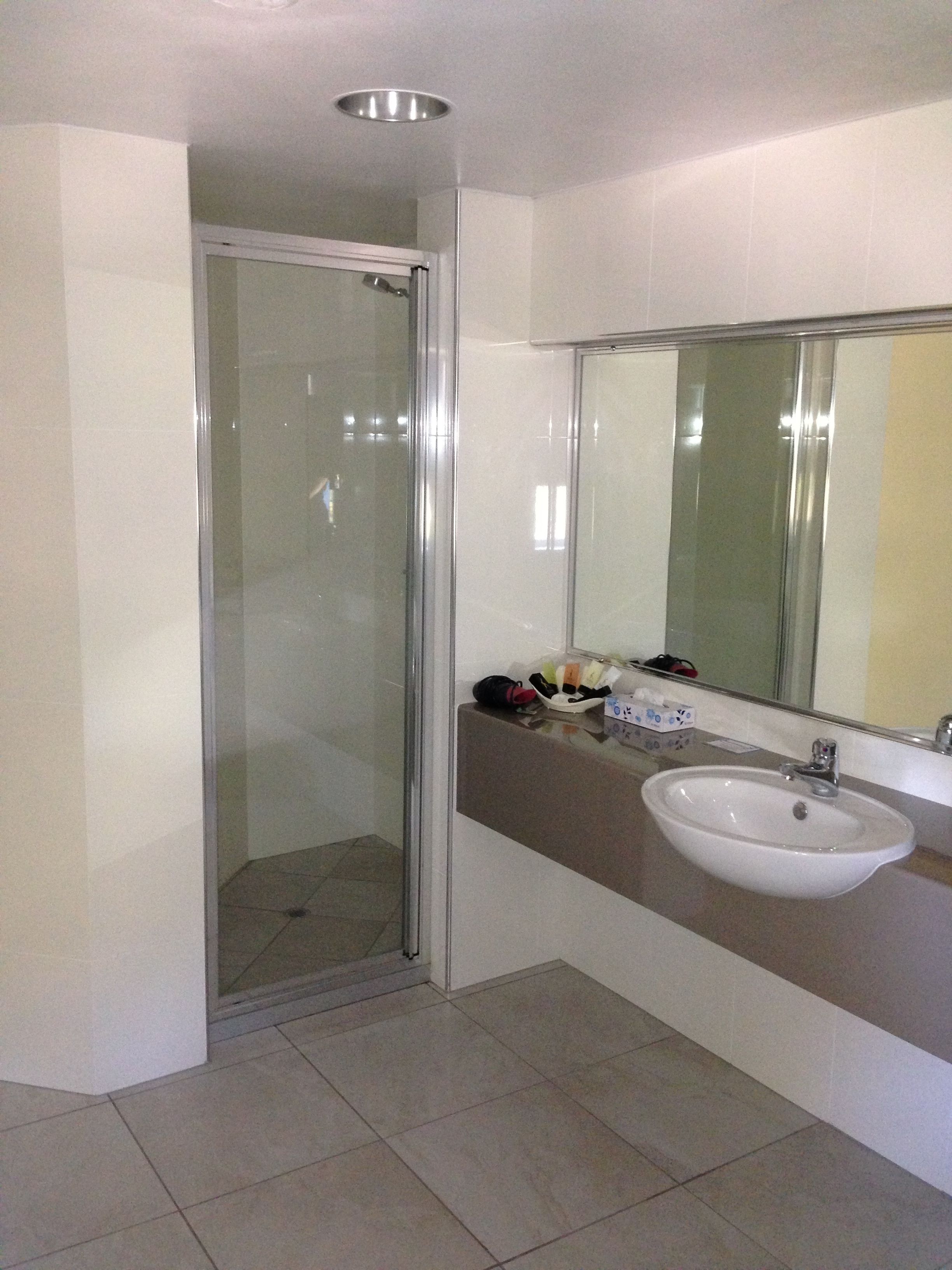 executive room, non smoking, balcony | bathroom | hair dryer, towels