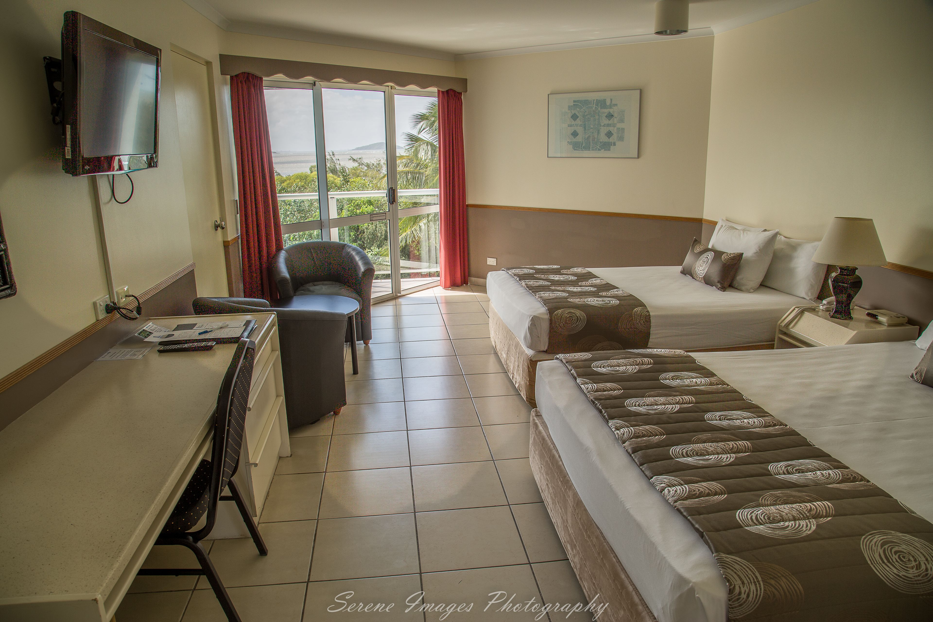 standard twin room, 2 double beds (pacific room) | iron/ironing board, cots/infant beds, free wifi, bed sheets