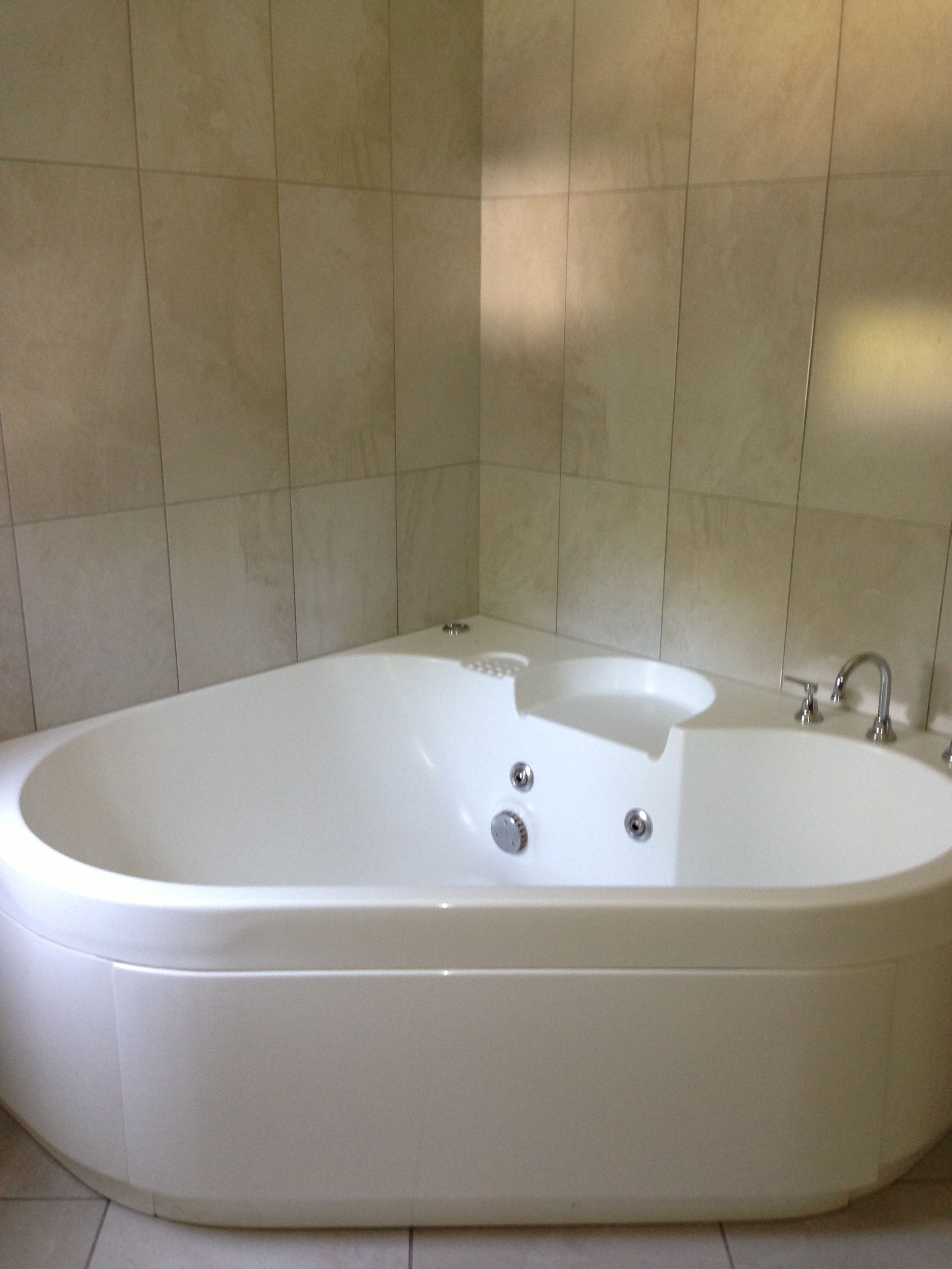 executive room, non smoking, balcony | bathroom | hair dryer, towels