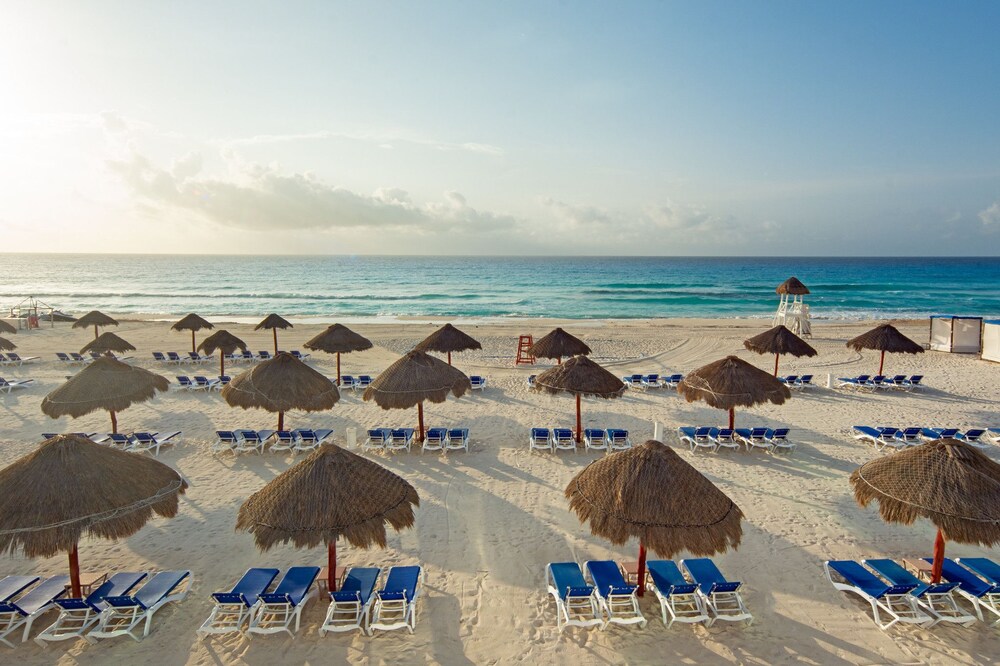 Sunset Royal Beach Resort - All Inclusive